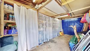 Photo 14- click for photo gallery